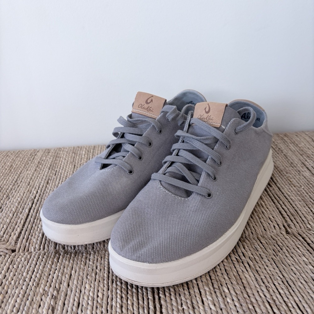 OluKai size 10 Women's Ki'ihele Li Shoes‎ in Fog ( gray )